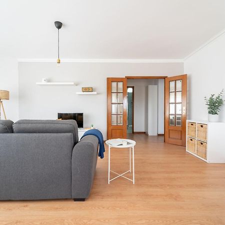 Beach Flat By House And People Viana do Castelo Eksteriør bilde